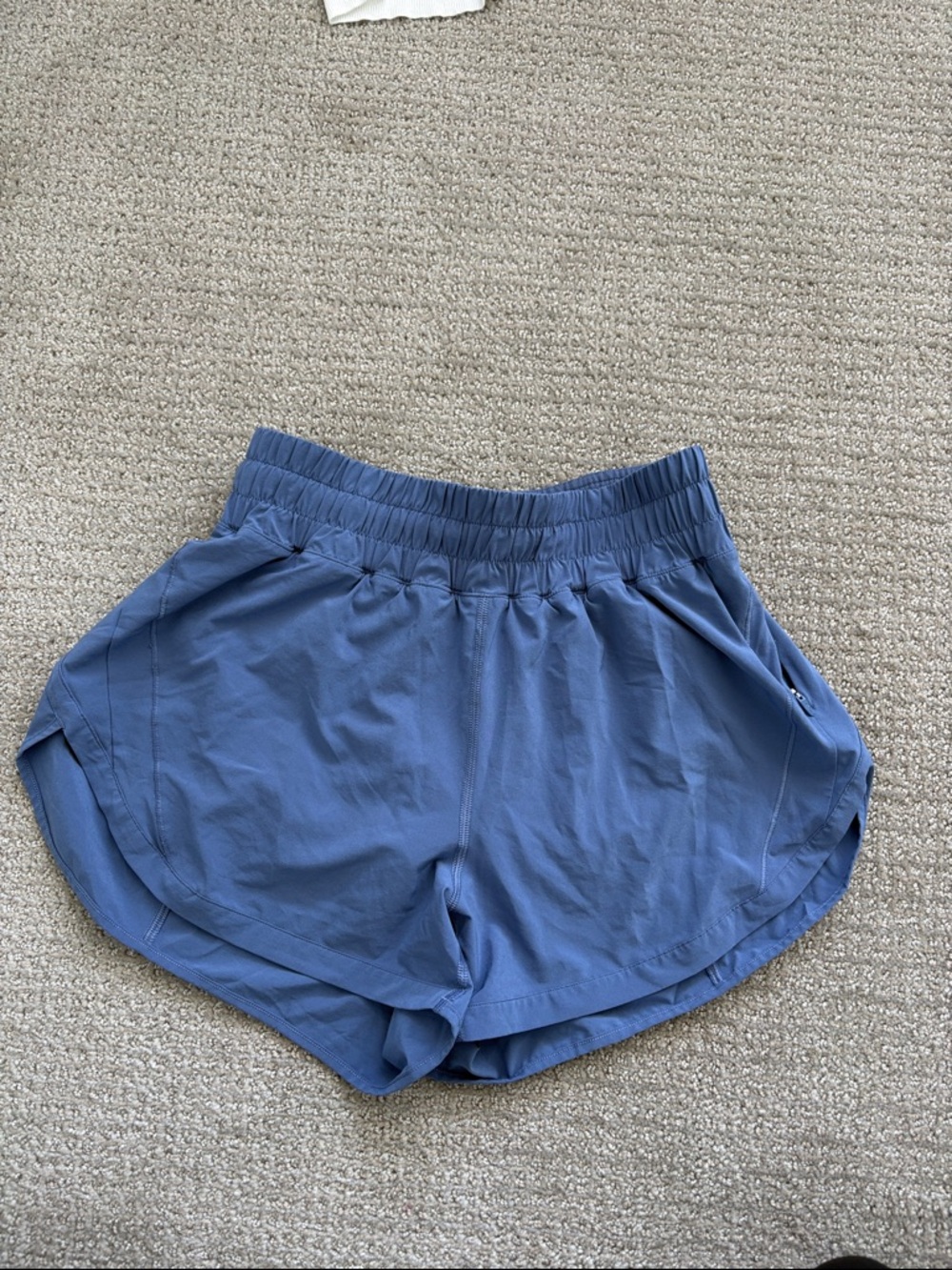lululemon blue/purple track that high rise shorts. 3inch inseam. Size 6.